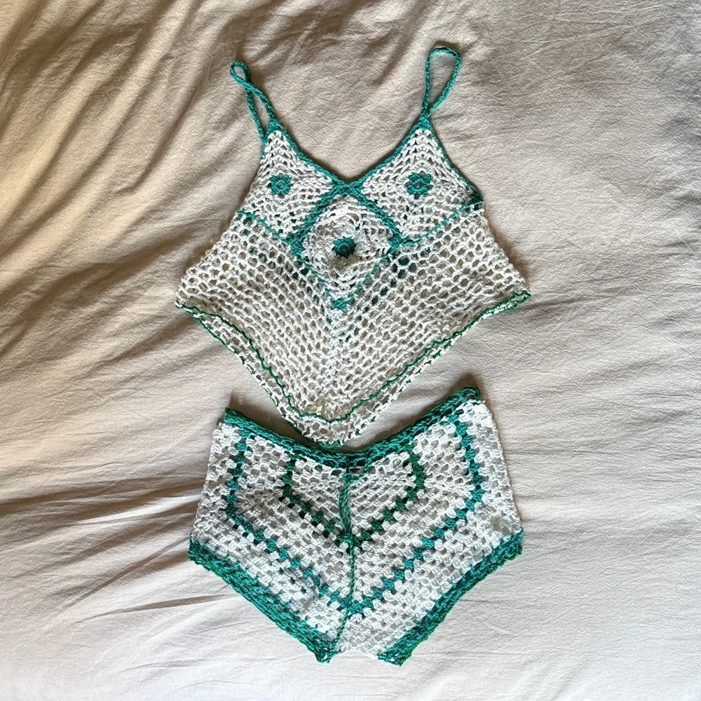 Crochet Tank Top and Shorts Set - Green and White - Picture 2 of 3